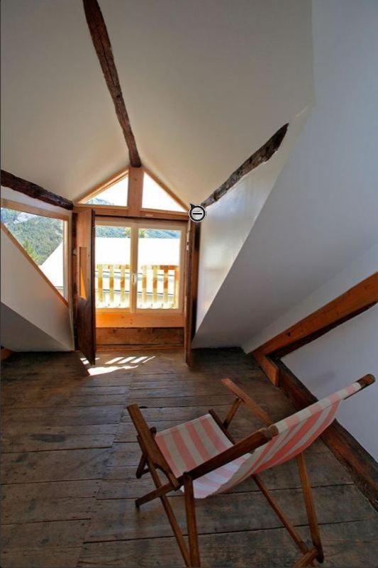 Le Gite Des Faucons Exterior foto