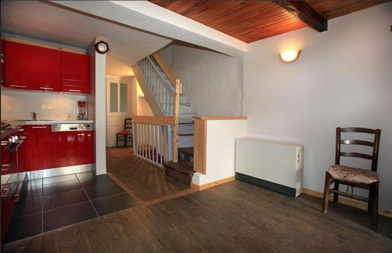 Le Gite Des Faucons Exterior foto
